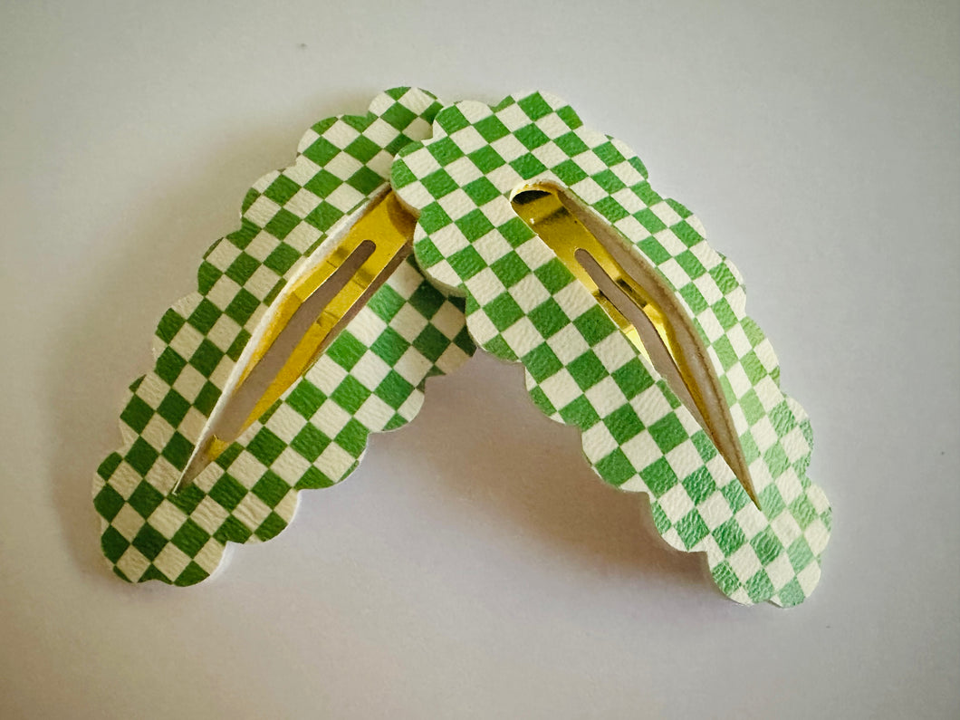 Green & white checker clips X2