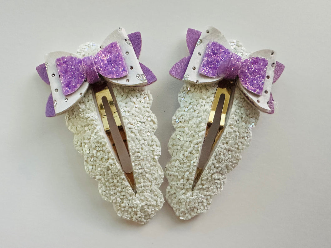 Sweet lilac bows on clips X2