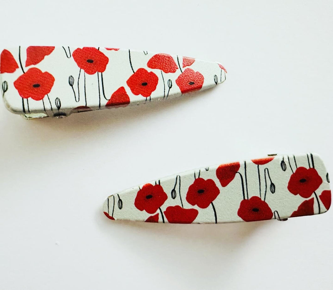 Anzac poppy pair of clips