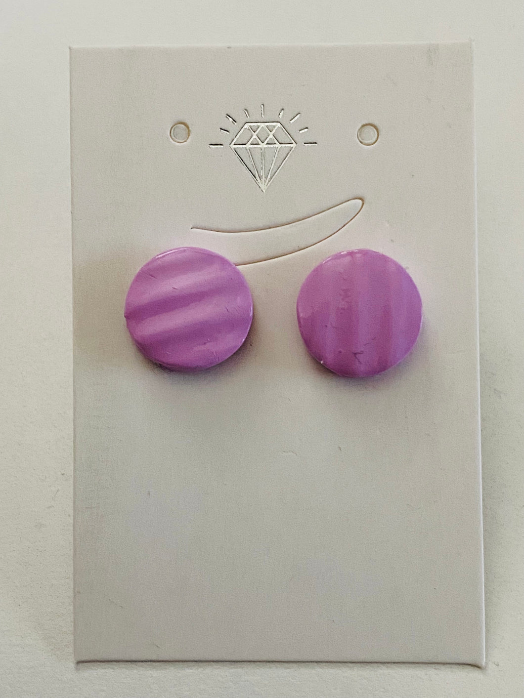 “Lilac Lush” stud accessories