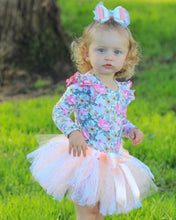 Load image into Gallery viewer, “EVIE” short tutu
